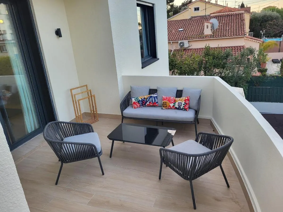 Villa Bel Air Cannes: Renovated Beachfront Retreat with Pool