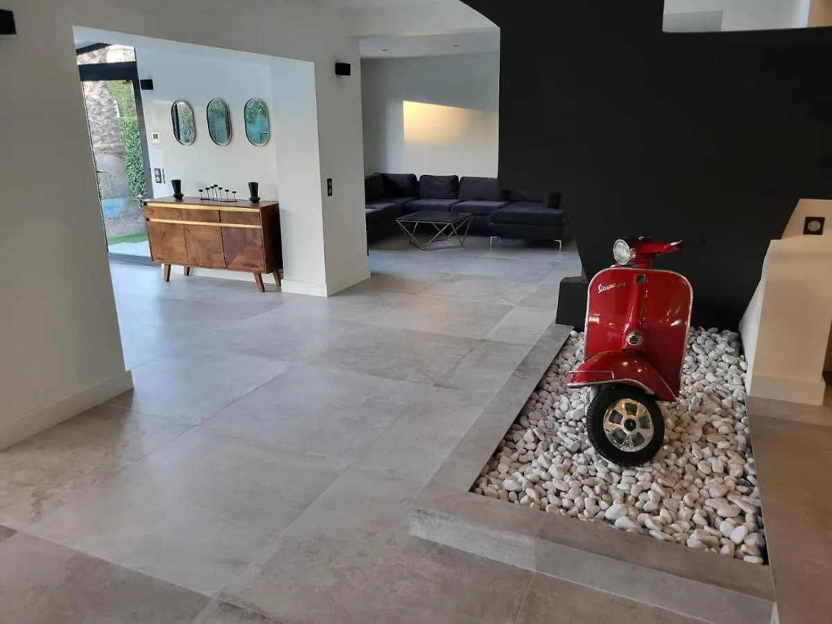 Villa Bel Air Cannes: Renovated Beachfront Retreat with Pool France
